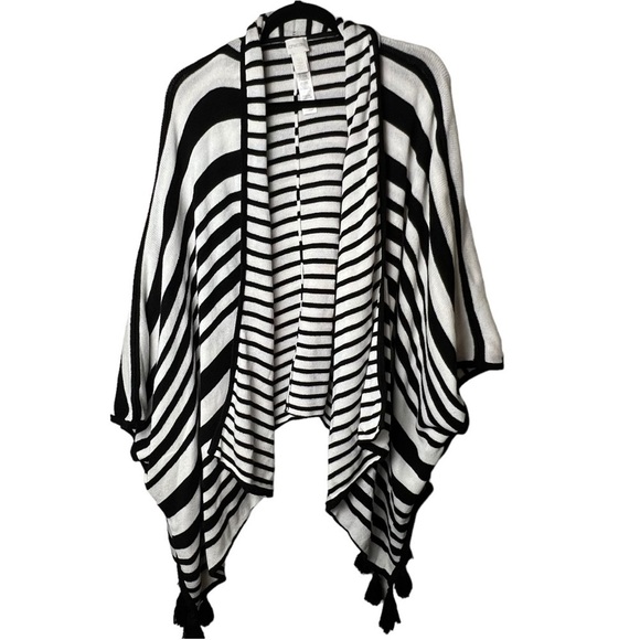 CHICO’S Sweater Poncho Shawl Cape Black/White Stripe Tassels One Size Blanket - Picture 2 of 8